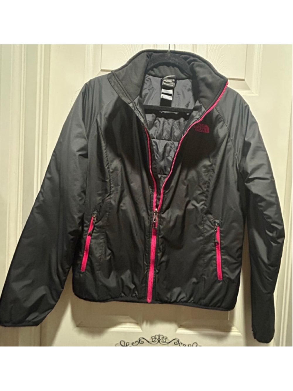 Women's The North Face Puffer Jacket Black Pink Size M
